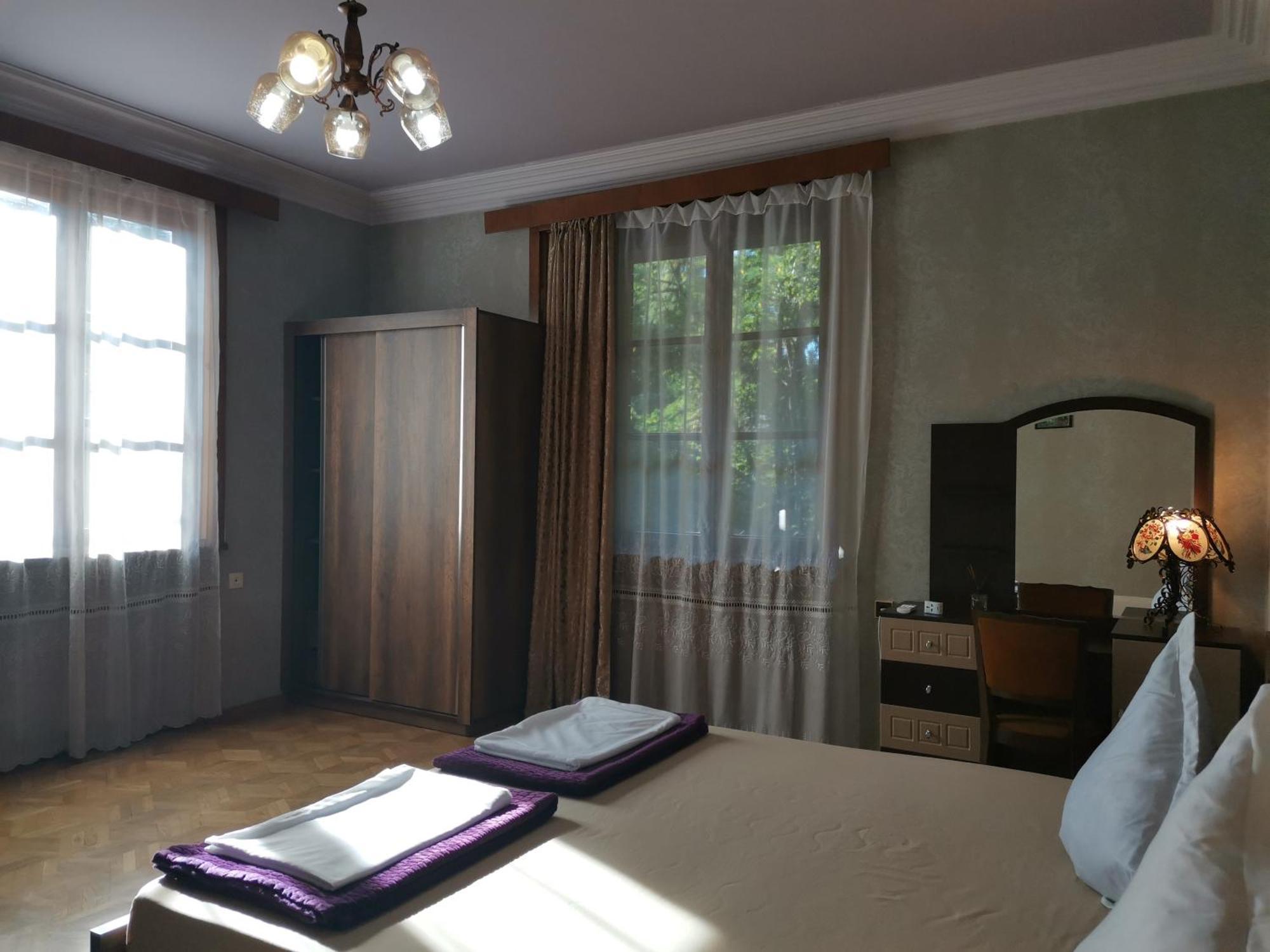 Hostel European Backpackers 欧洲背包客&大厨房 Tbilisi Exterior foto