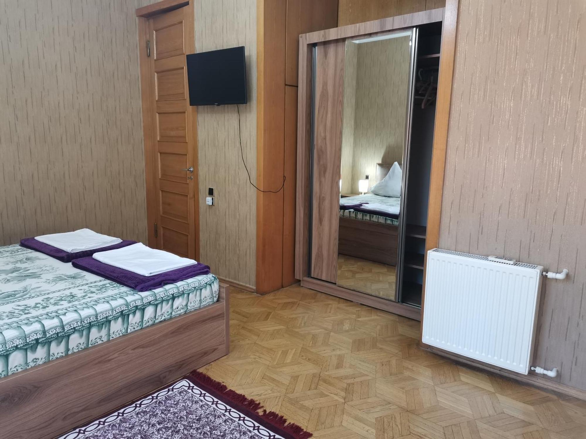 Hostel European Backpackers 欧洲背包客&大厨房 Tbilisi Exterior foto